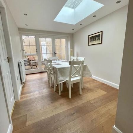 The Old Carriage House Villa York Exterior photo