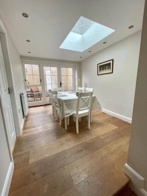 The Old Carriage House Villa York Exterior photo